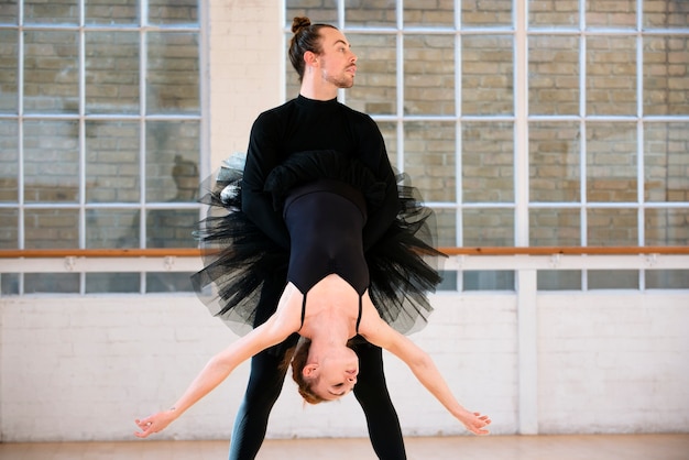20 Dance Moves That Will Leave You Speechless