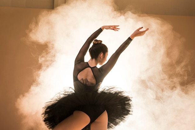 20 Dance Moves That Will Leave You Speechless